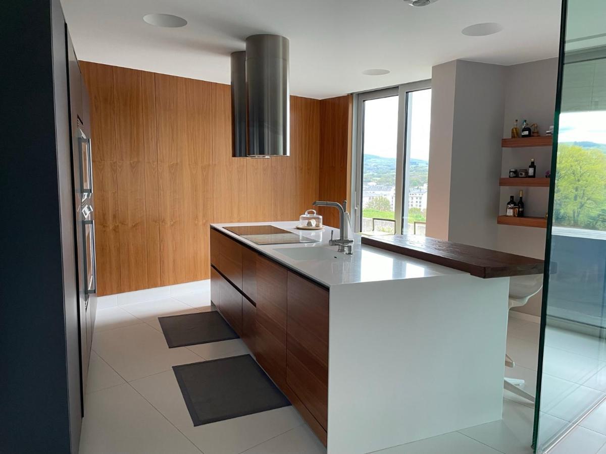 Villa Tres Prismas Exclusive Sarria Exterior foto