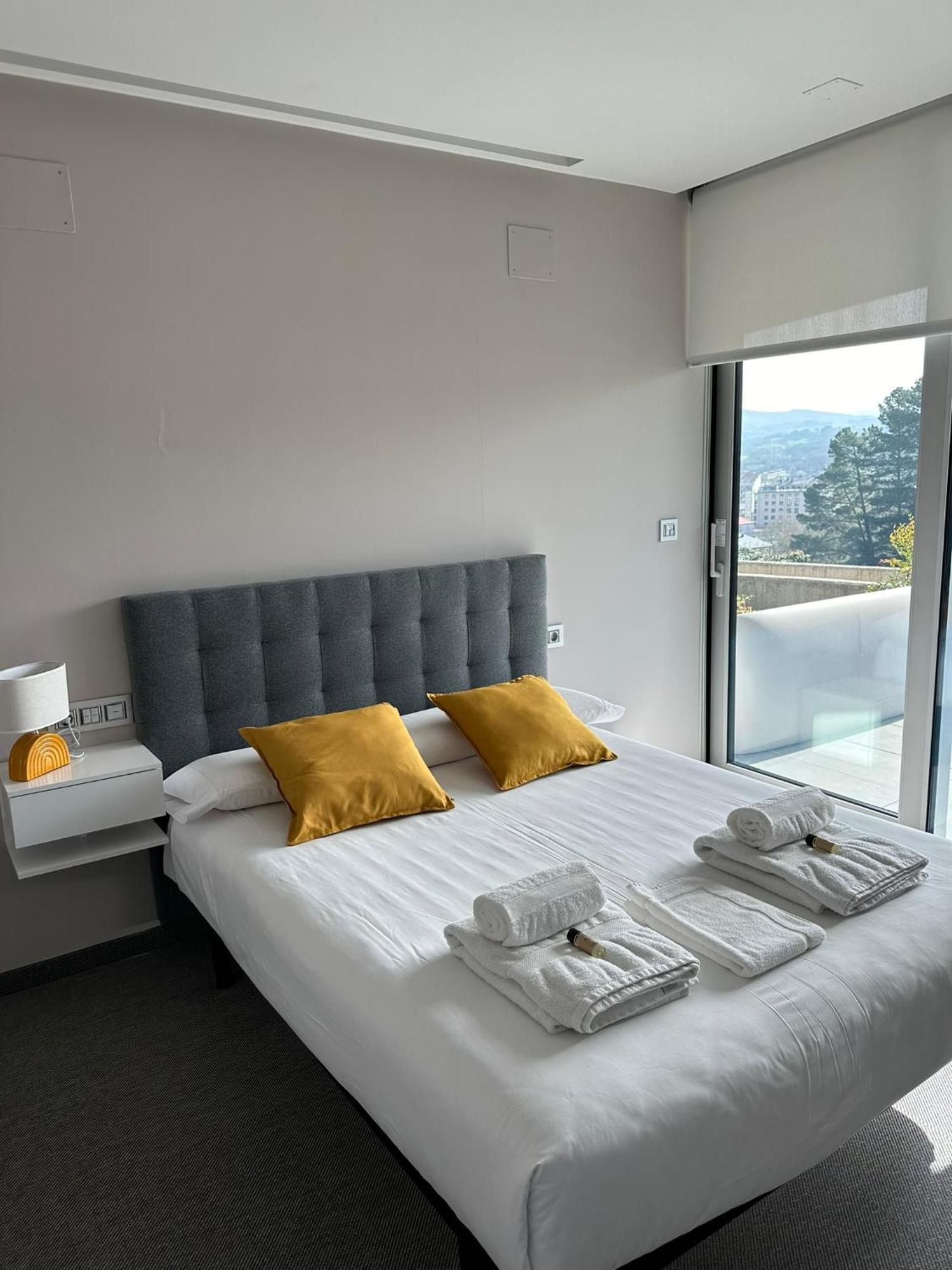 Villa Tres Prismas Exclusive Sarria Exterior foto