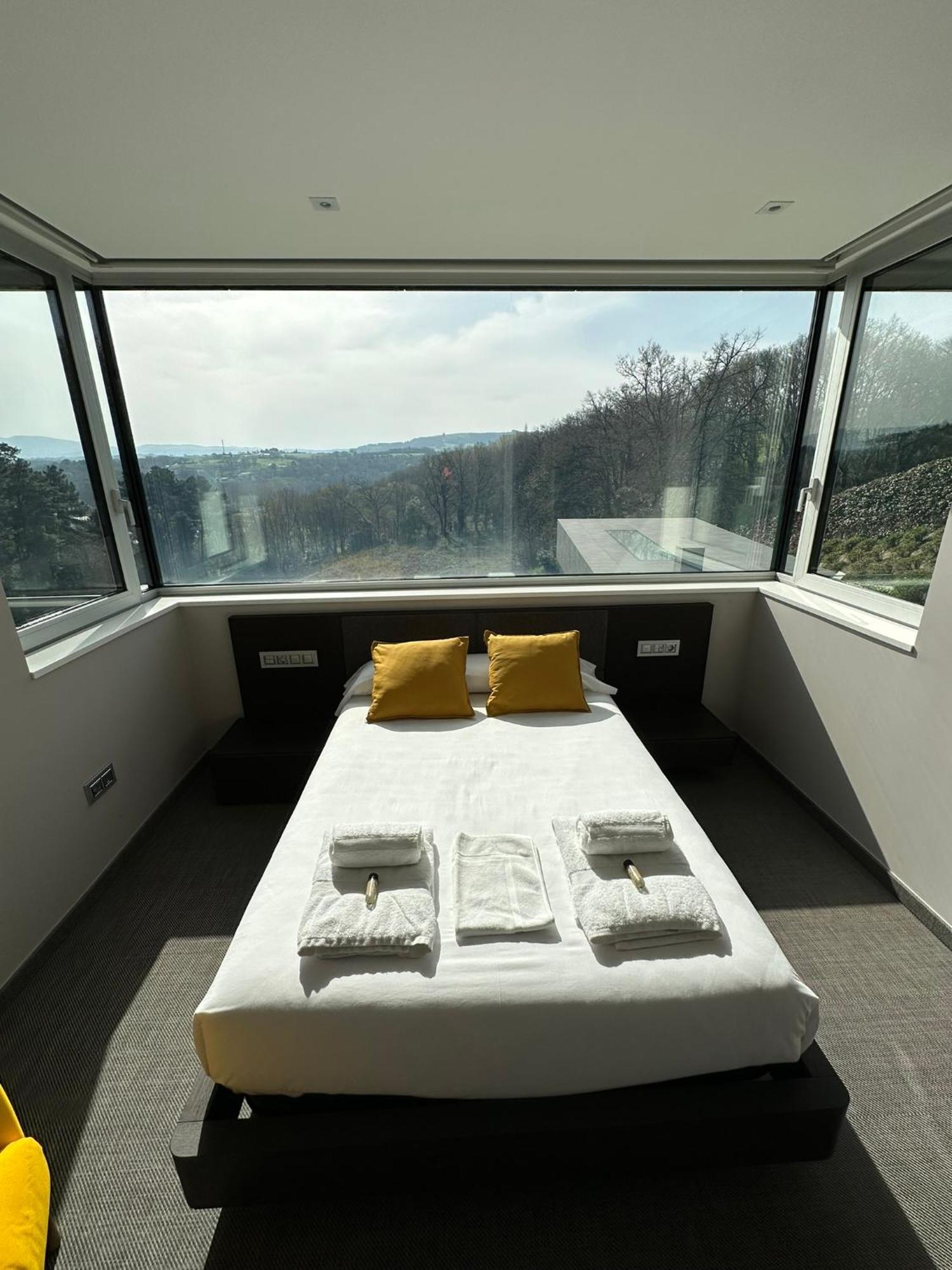 Villa Tres Prismas Exclusive Sarria Exterior foto